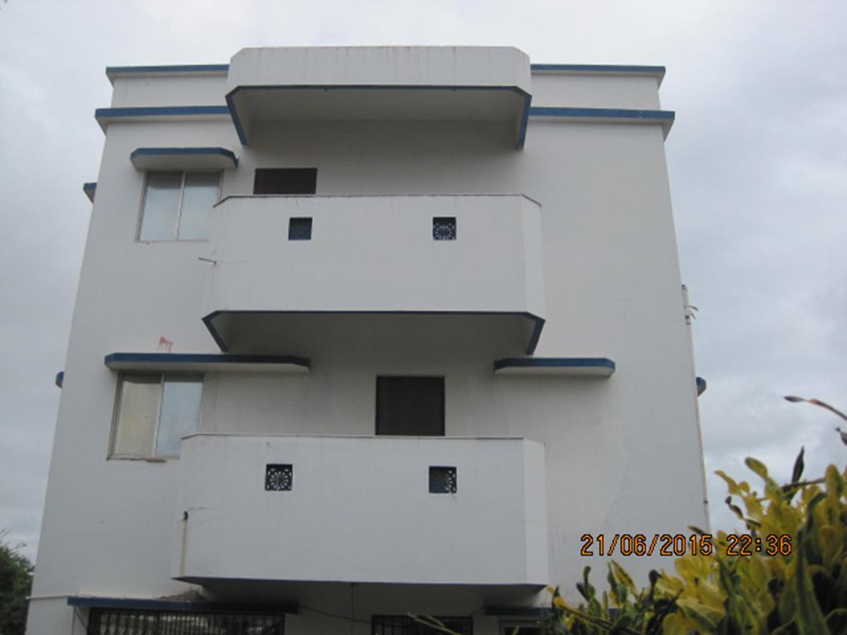 Hotel Arya Palace Puri Buitenkant foto
